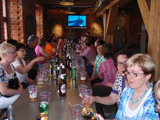 Tehtaan tuotteiden maistiaiset